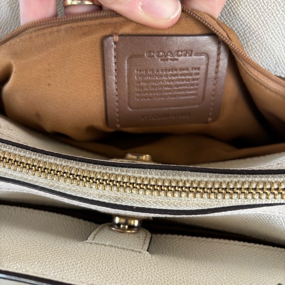 Coach Lillie Carry All Purse - Picture 8 of 11